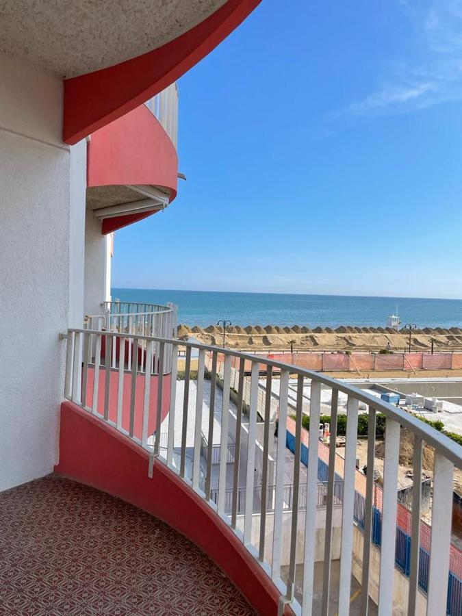 Residence Apollo - Walterigato Apartments Solo Per Famiglie Lido di Jesolo Dış mekan fotoğraf