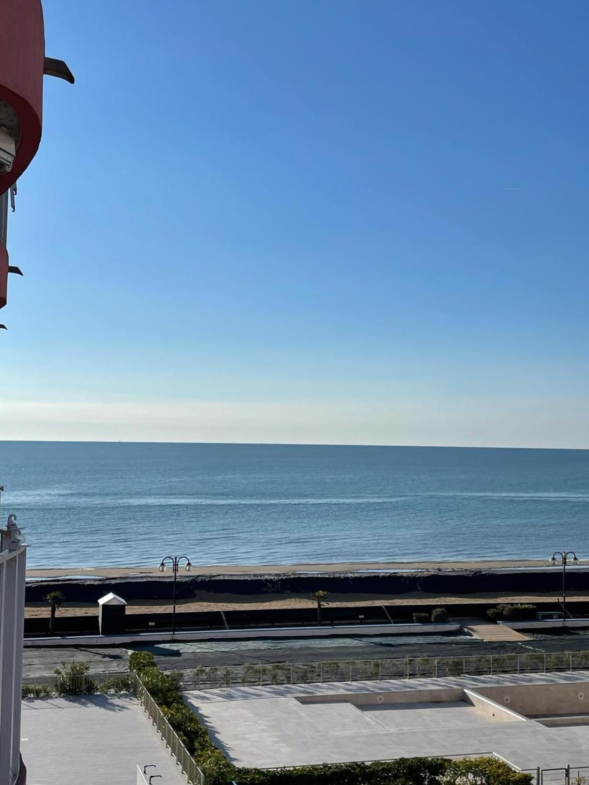 Residence Apollo - Walterigato Apartments Solo Per Famiglie Lido di Jesolo Dış mekan fotoğraf